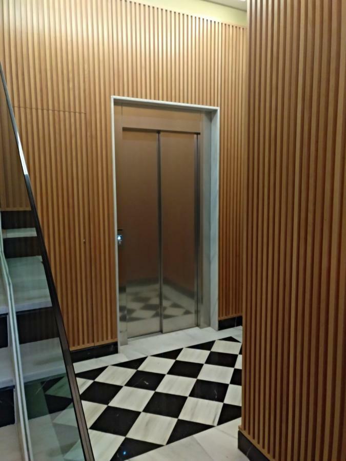 Principia Suites Leon Bagian luar foto