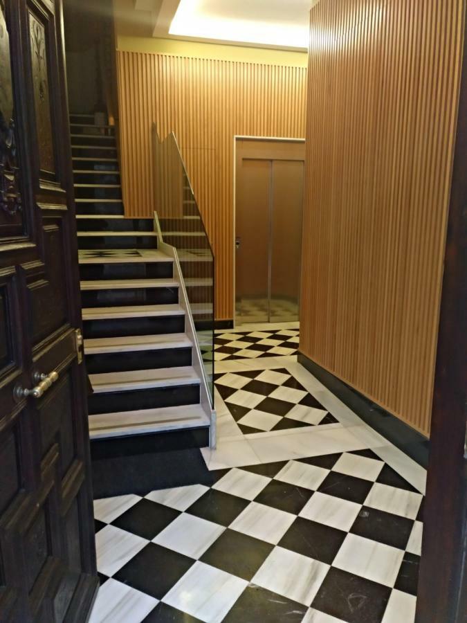 Principia Suites Leon Bagian luar foto