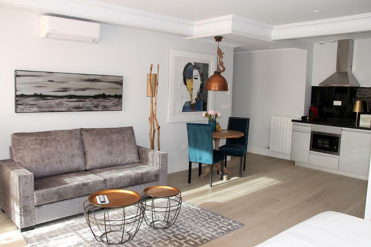 Principia Suites Leon Bagian luar foto
