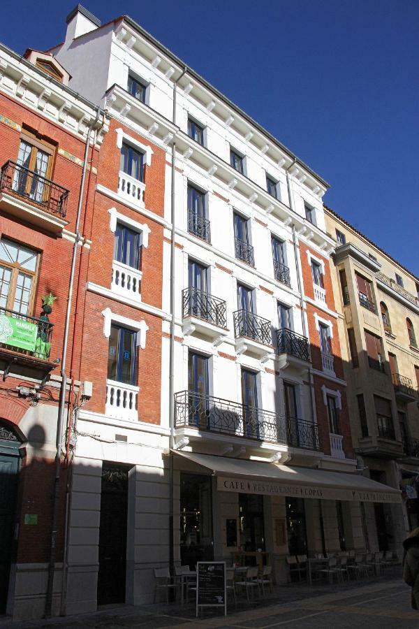 Principia Suites Leon Bagian luar foto