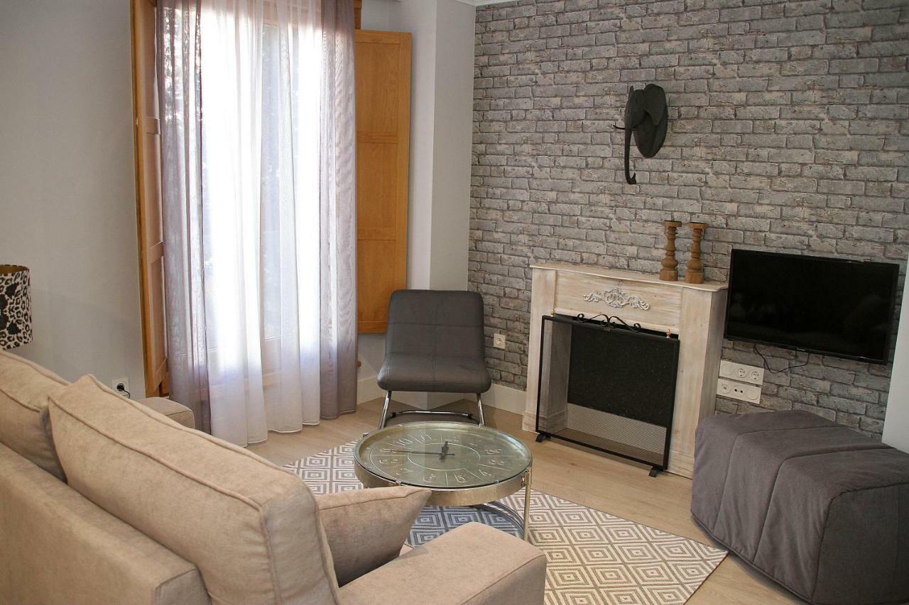 Principia Suites Leon Bagian luar foto