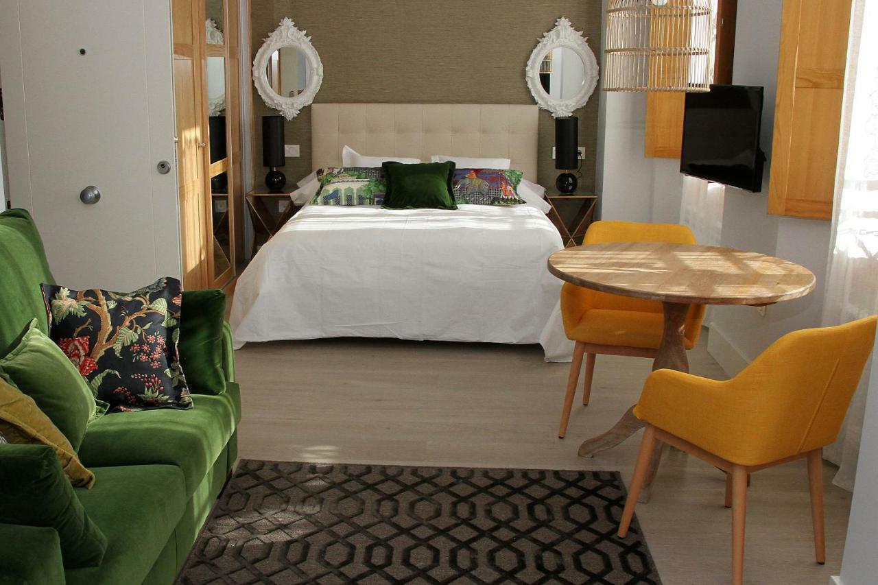 Principia Suites Leon Bagian luar foto